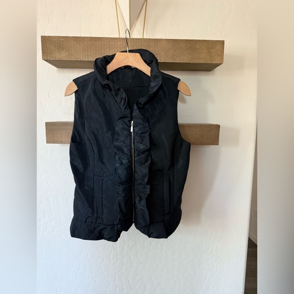 Soft Surroundings|Black Sleeveless Quilted Puffer Vest with ruffles•••size XS - Picture 2 of 11